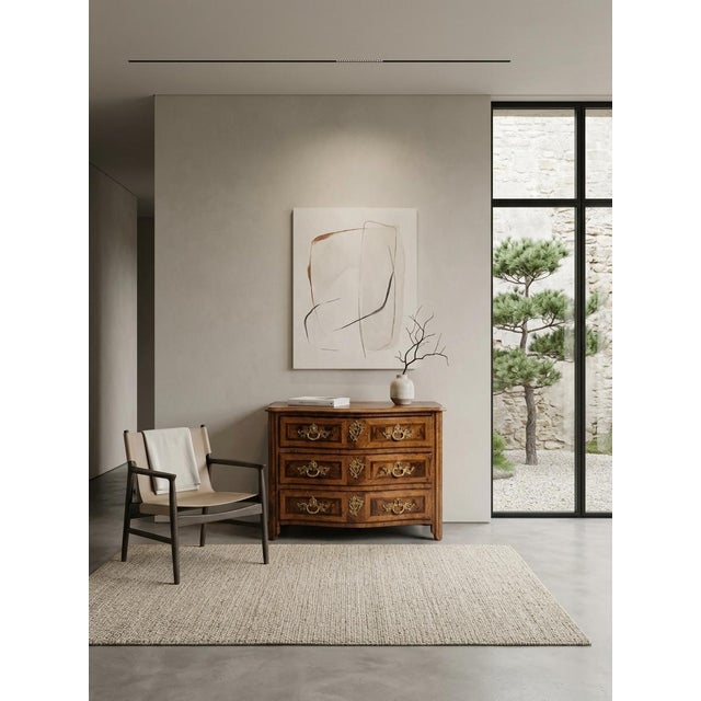 Early 18th Cenutry French Walnut 3-Drawer Serpentine Commode For Sale In Los Angeles - Image 6 of 6