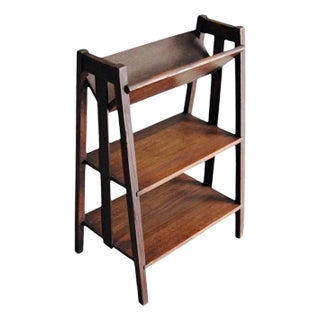 Antique Arts & Crafts / Mission Oak Bookself / Shelf / Book Trough Stand by Lakeside Crafts Shop, Sheboygan, Wisconsin, Circa 1910 For Sale