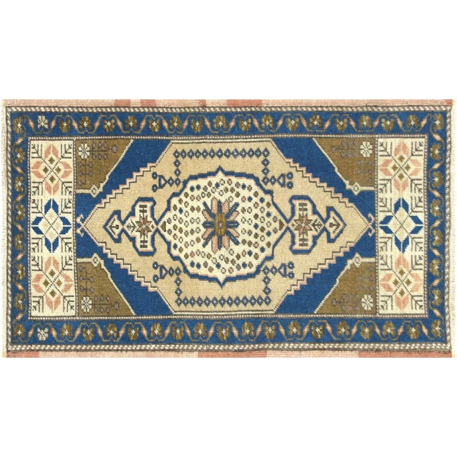 1960s Turkish Oushak Yastic Rug For Sale - Image 4 of 4