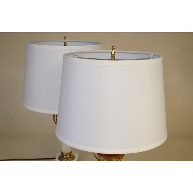 1930s French Depose Art Deco Neoclassic White/Salmon Onyx Marble Column & Urn Bronze Table Lamps - a Pair For Sale - Image 12 of 13