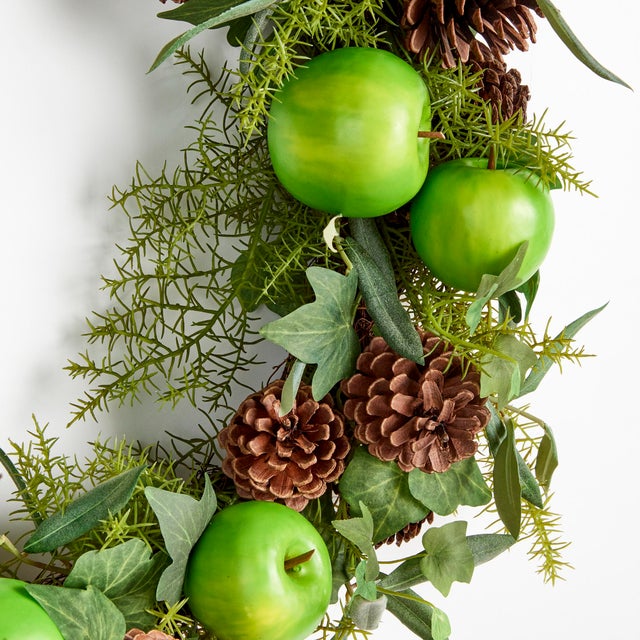 Realism Apple & Mixed Botanicals Wreath 24" For Sale - Image 3 of 3