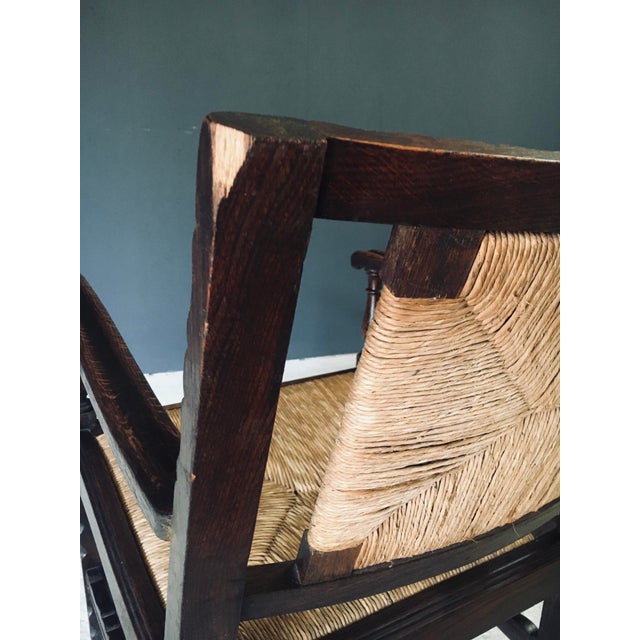 Low Arts & Crafts Oak & Rush Armchair, Belgium 1920s For Sale - Image 17 of 18