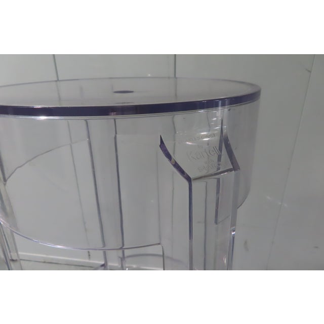 Transparent Pair of Kartell Charles Ghost Stools in Clear Transparent For Sale - Image 8 of 8