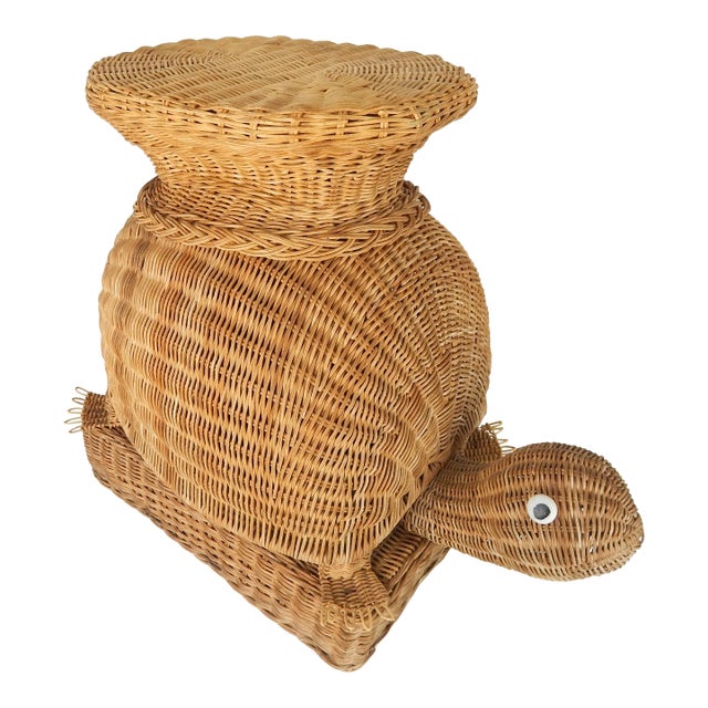1970s Vintage Wicker Turtle Side Table For Sale