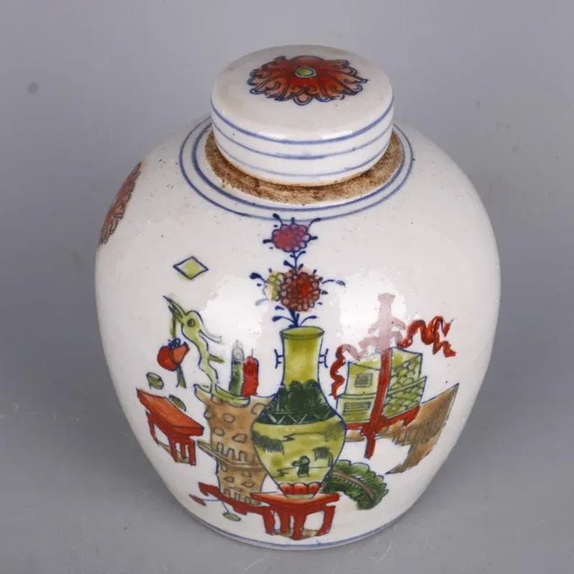 Early 20th Century Chinese Vintage Ceramic Pot,Famille Verte Porcelain Tea Jar Hand Painted Flowers Pattern For Sale - Image 5 of 10