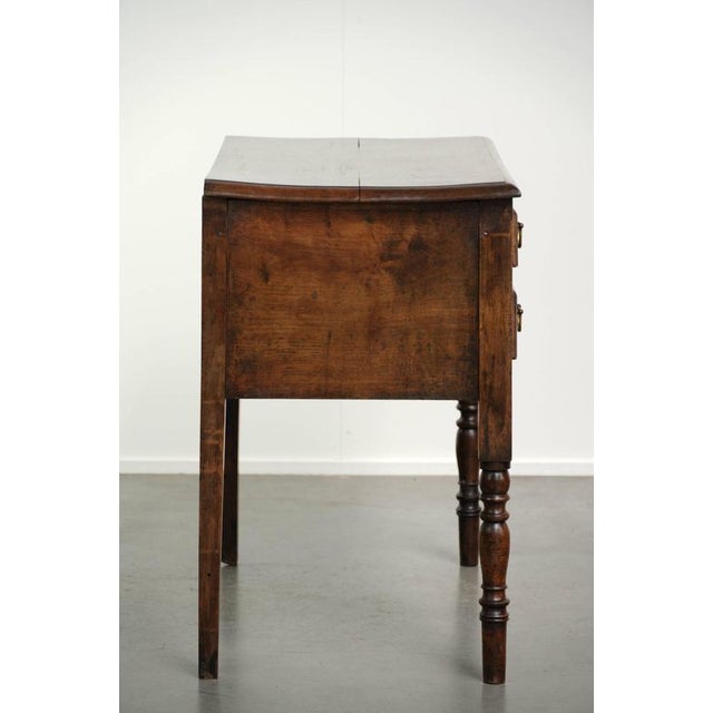 18th Century English Oak Lowboy For Sale - Image 4 of 13
