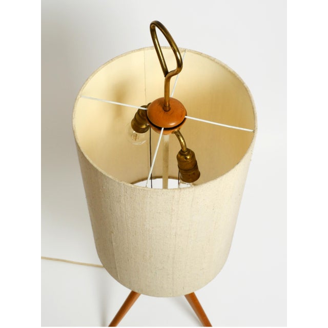 Mid-Century Modern Tripod Floor Lamp in Walnut, 1950s For Sale - Image 15 of 18