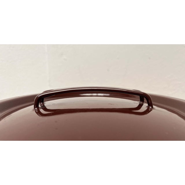 Mid-Century Modern Brown Minimalist Enamel Pot by Seppo Mallat for Finel, Finland, 1960s For Sale - Image 4 of 18