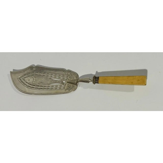 Antique English Fish Server For Sale - Image 4 of 6