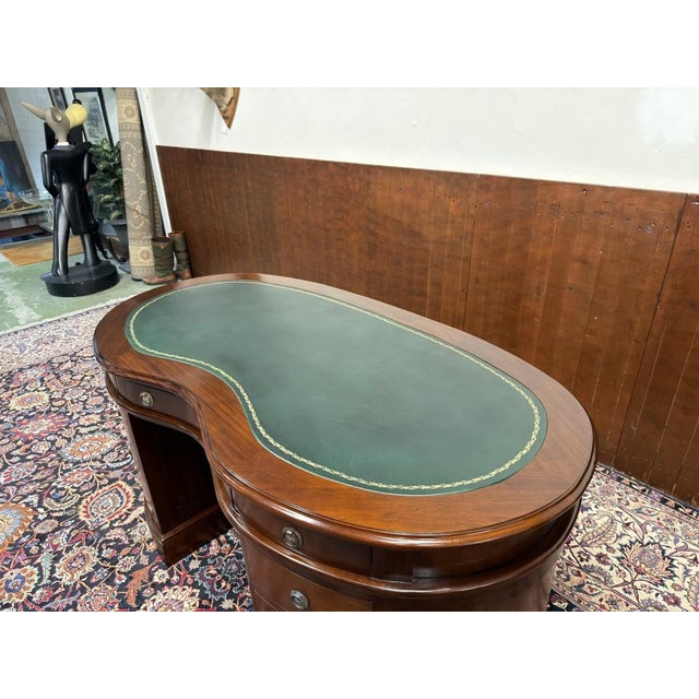 English Kidney-Shaped Chesterfield Desk For Sale - Image 14 of 17