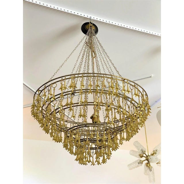 Artisan Chandelier Eiffel Tower Paris Gold Metal Key Chain Motif For Sale - Image 11 of 11