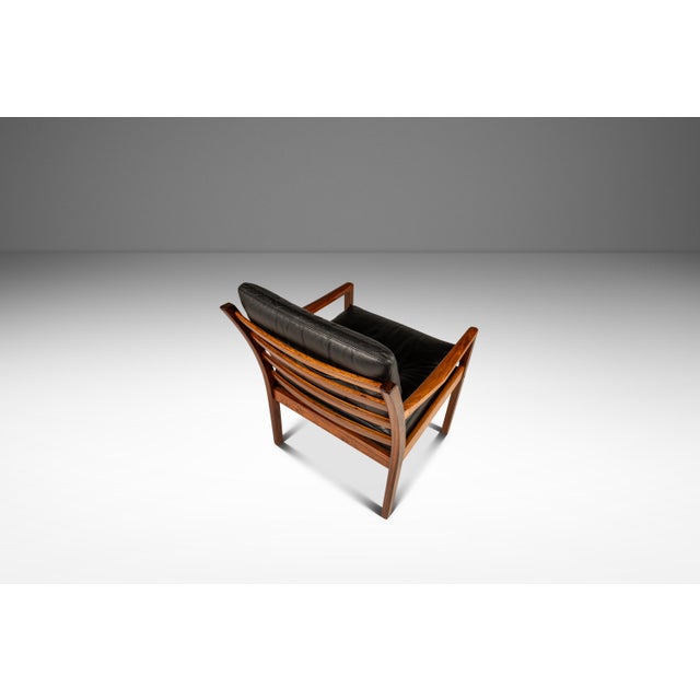 1960s Mid-Century Danish Modern Model 806 Lounge Chair in Rosewood & Leather Attributed to Fredrik Kayser for Vatne Møbler, Norway, C. 1960s For Sale - Image 5 of 18