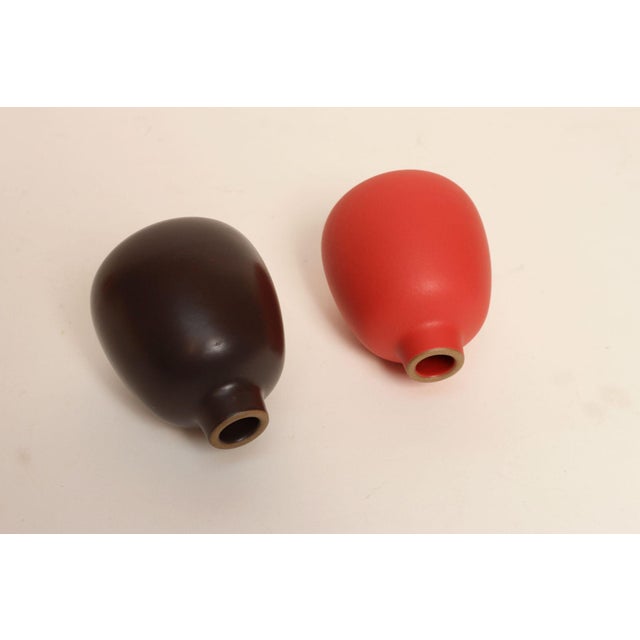 Edith Heath Pair of Petite Ceramic Bud Vases #130 in Matte Suede Red and Dark Brown by Heath For Sale - Image 4 of 9