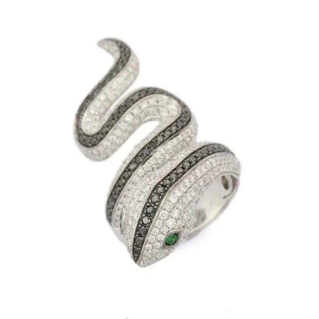 Metal 18k Gold Nature-Inspired Black & White Diamond Snake Cocktail Ring Size 7 For Sale - Image 7 of 16
