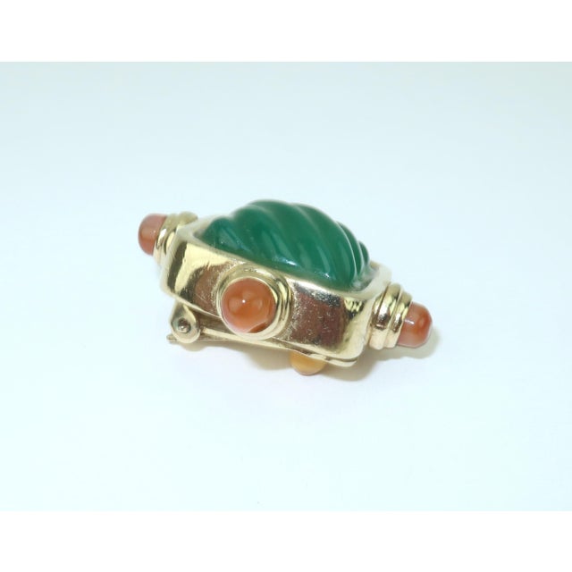Metal Francesca Romana Gold Plated Clip-on Earrings With Emerald Green Glass For Sale - Image 7 of 11
