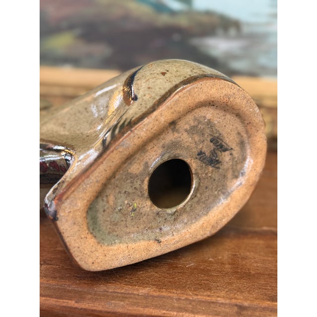 Brown Signed Vintage Mid Century Modern Style Mexican Folk Art Pottery Cat Hand Painted Ceramic Figurine For Sale - Image 8 of 8