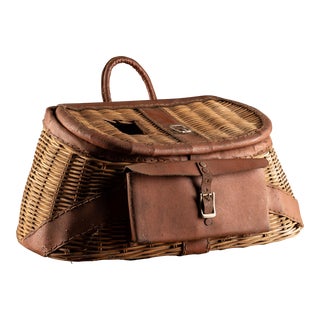 1930s Vintage Wicker Hunting and Fishing Bag For Sale