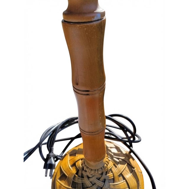 Abstract Shabby Chic Pineapple Bamboo Table Lamp Glass Shade Hollywood Regency Coastal Tiki Palm Beach Mid Century For Sale - Image 9 of 9