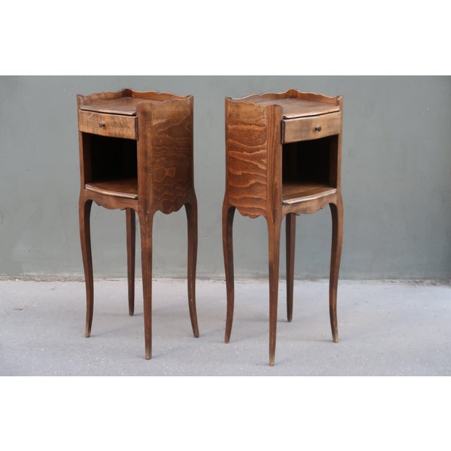 1960s Pair of French Louis XV Style Tiny Side Tables Nightstands For Sale - Image 9 of 12