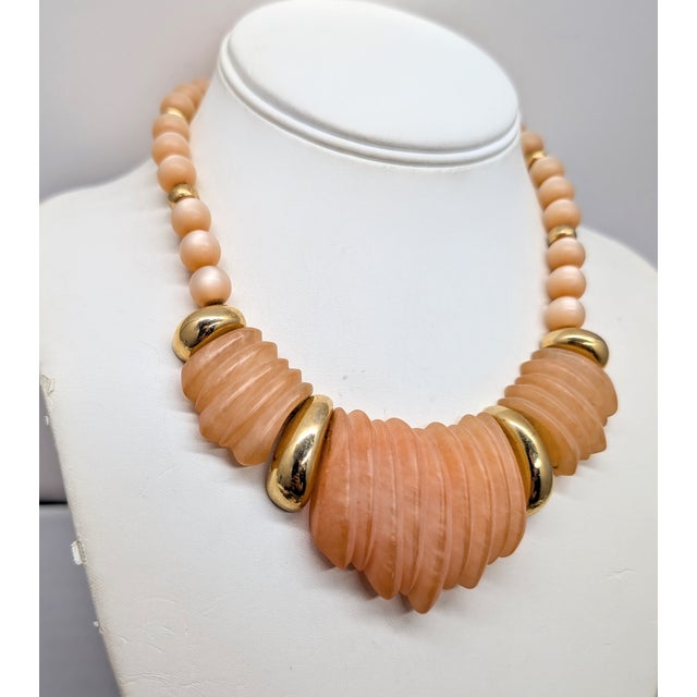 Napier Vintage 1985 Signed Napier Pink "Sherbet" Molded Lucite Collar Necklace For Sale - Image 4 of 11