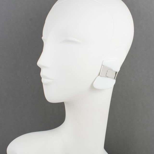 Mid-Century Modern Anne and Frank Vigneri Sterling Silver and White Lucite Clip Earrings - 2 Pieces For Sale - Image 3 of 6