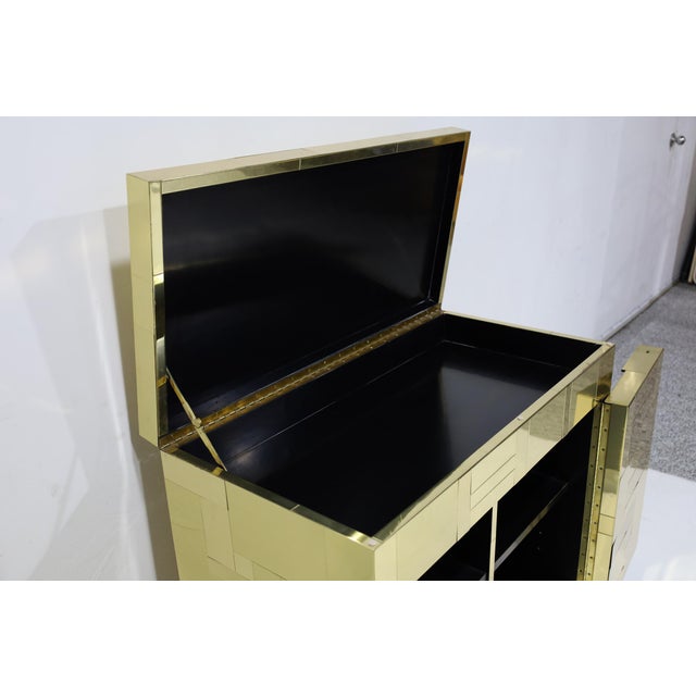 From the PE-200 Series for Directional. We have expertly restored this cabinet to its full beauty. The cabinet boast a...