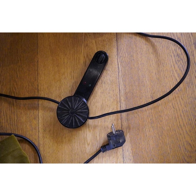 Tricorno Floor Lamp in Opaline Glass by Ludovico Diaz De Santillana for Venini, 1980s For Sale - Image 11 of 12