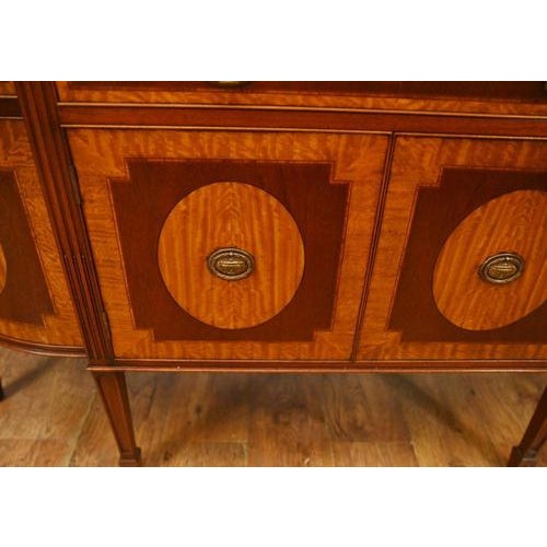 Wood Edwardian Sheraton Sideboard in Mahogany, 1910s For Sale - Image 7 of 12