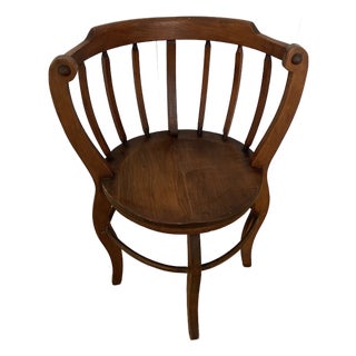 Antique Round Barrel Back Spindle Chair For Sale