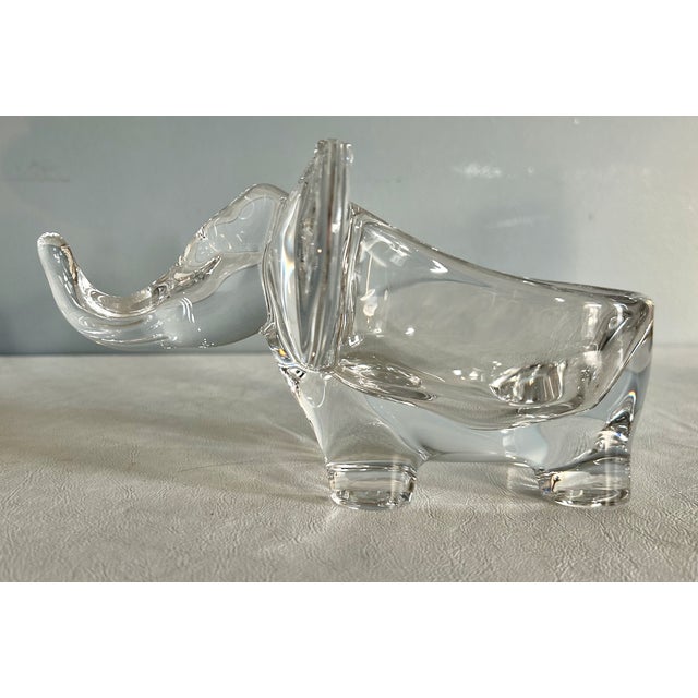 1970s Vannes Le Chatel France Crystal Art Glass Elephant Candy Bowl Dish Jewelry Dish For Sale - Image 5 of 14