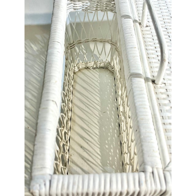 Vintage White Wicker Bed Tray With Removable Tray For Sale - Image 13 of 18