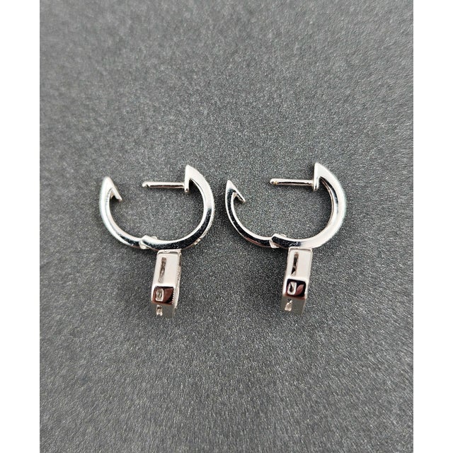 Metal 2.50 Ct Diamond Drop Earrings, Pair For Sale - Image 7 of 8