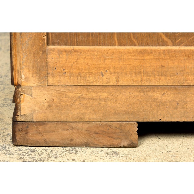 French Art Deco Geometric Walnut Commode by Mercier Frères, Paris, Circa 1930 For Sale - Image 14 of 18