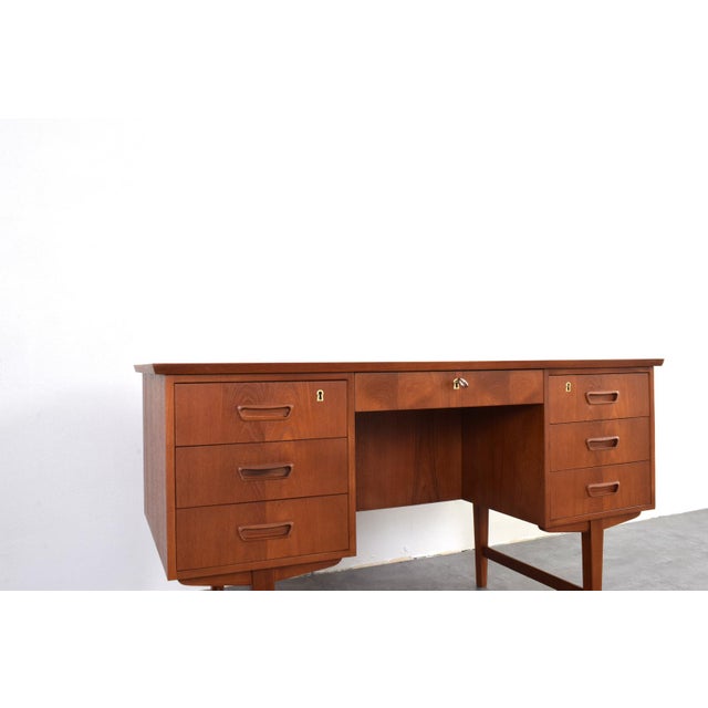 Mid-Century Modern Danish Executive Desk in Teak, 1960s For Sale - Image 15 of 18