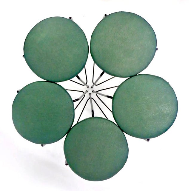 Mid 20th Century Three-Legged Wrought Iron Swivel Counter Stools in the Manner of Frederic Weinberg - Set of 5 For Sale - Image 5 of 7