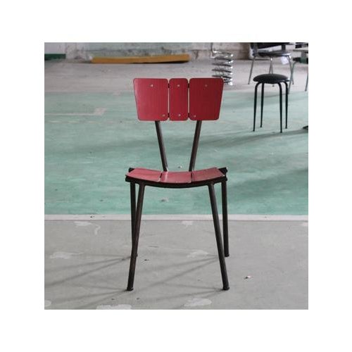 Typology Amaranth chairs (set of 8) Dating 1950-60 Style Industrial Model Industrial chic Origin Piedmont, Italy Producer...