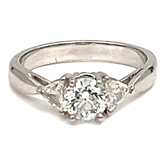 0.73 Ct Diamond Ring Size 5.75 For Sale