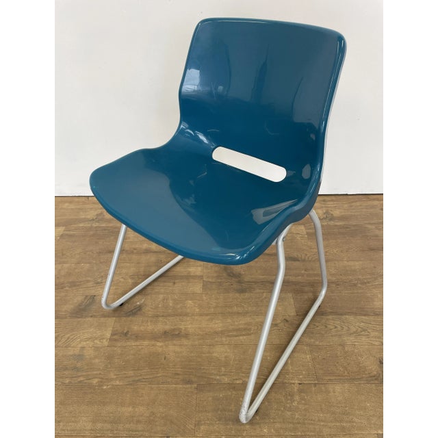 Ikea Vintage Sled Base Chair in Blue from Ikea, 1990 For Sale - Image 4 of 11