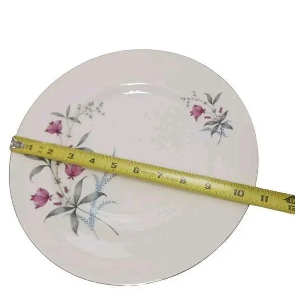 1950s Royal Monarch China Dinner Plate Fern Valley Holland Platinum Replacement MCM For Sale - Image 14 of 15