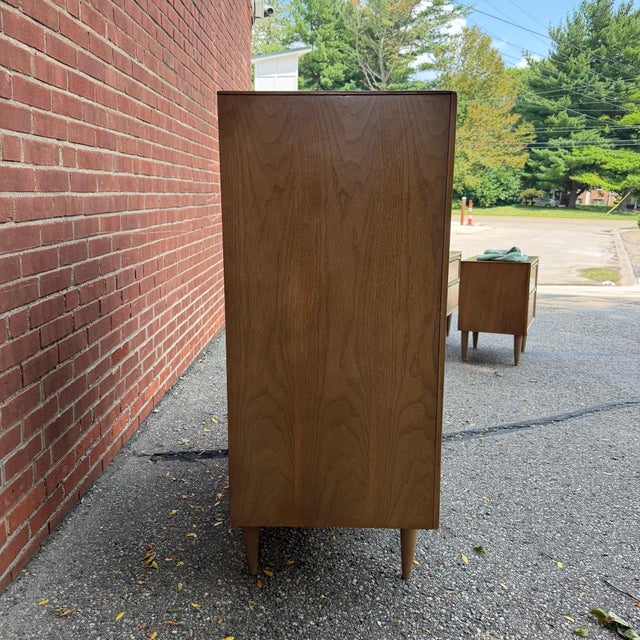Mid-Century Modern Walnut 5-Drawer Dresser Highboy For Sale In Cleveland - Image 6 of 9