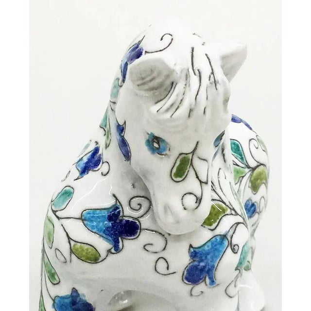 A Mancioli Italian pottery horse, figure, sculpture for Raymor Florence, 1960s. The horse is made with thick with glaze...