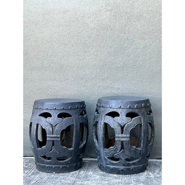Charcoal Vintage Linked Rings Matte Glazed Ceramic Garden Stools - A Pair For Sale - Image 8 of 12