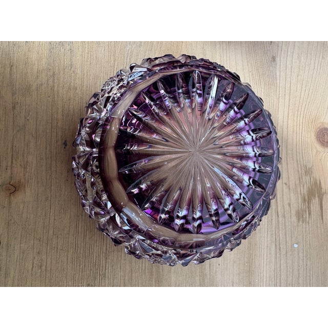Bohemian Amethyst Cut Crystal Lidded Bowl or Bonbonnière, 20th Century For Sale - Image 4 of 12