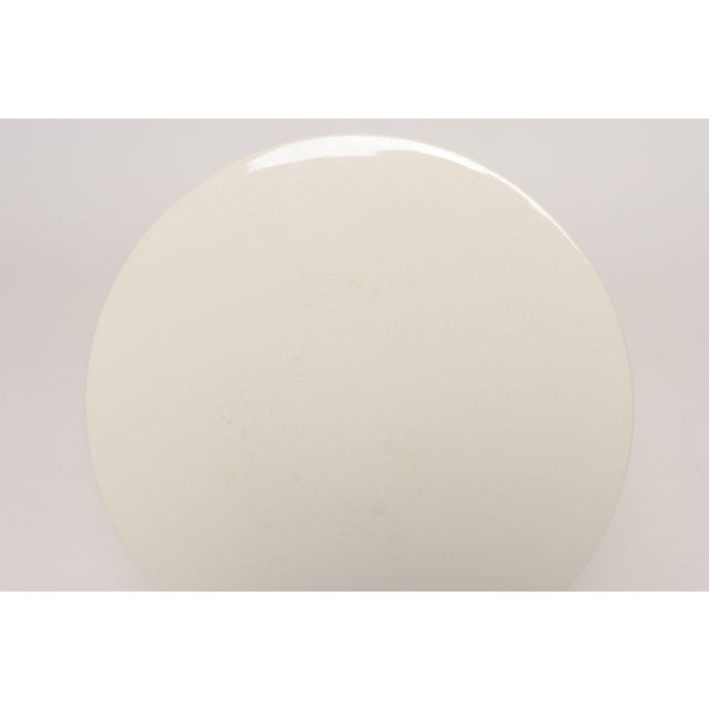 Set of Three Nick Munro English Matte Powder Blue and Glossy White Plates - Two Sizes For Sale - Image 17 of 18