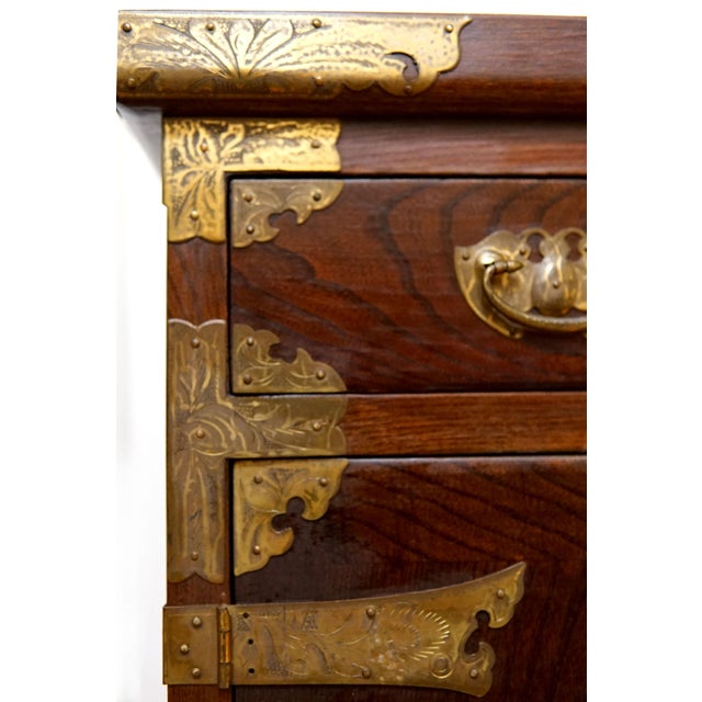19th Century Antique Korean Elm Wood and Brass Tansu Chest For Sale - Image 9 of 13