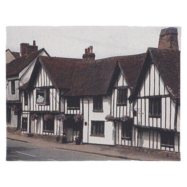 This beautiful tapestry is woven on a jacquard loom by skilled weavers, keeping alive the centuries old tradition of...