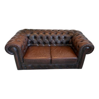 Chesterfield 2-Seater Club Sofa For Sale