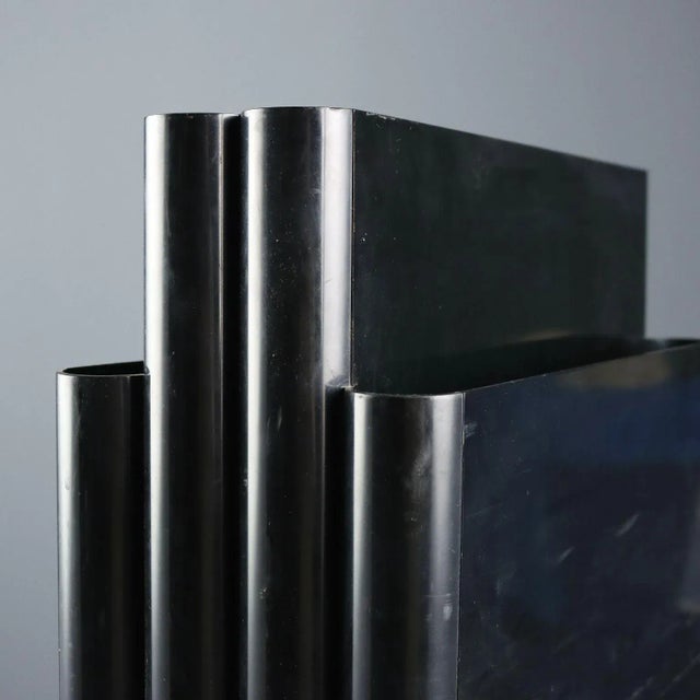 Vintage Magazine Rack from Kartell, 1980s For Sale - Image 3 of 10