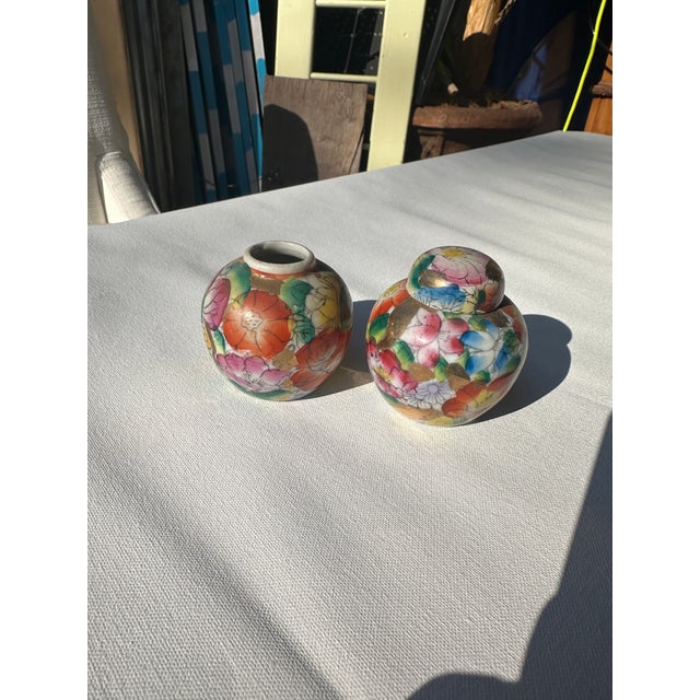 Pair of Small Vintage Asian Floral Vases For Sale - Image 4 of 7
