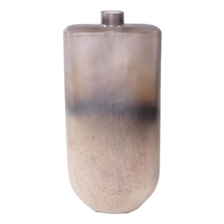 Electric Flow Vase- Tall For Sale
